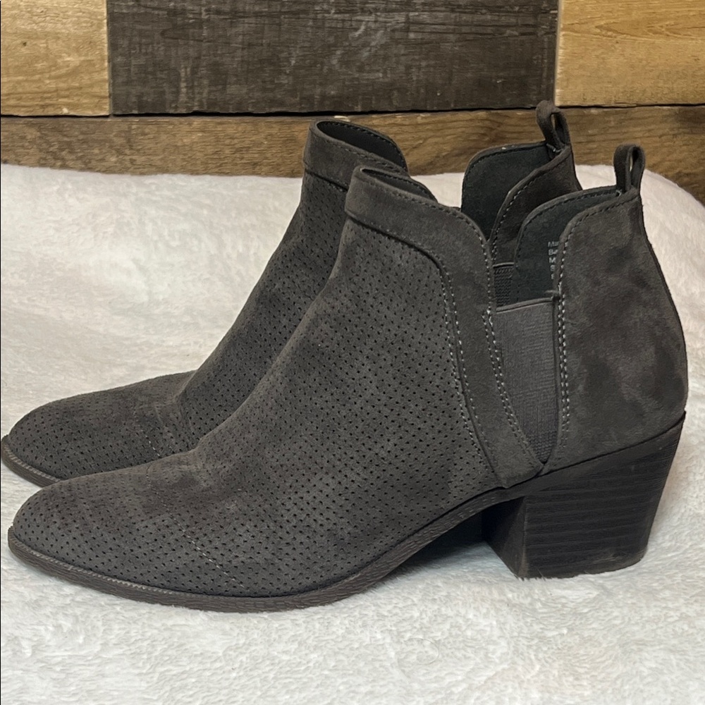 Style & Co. Dark Gray Suede Ankle Booties